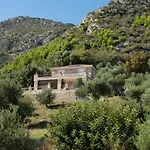 Nyaraló Old Olive House