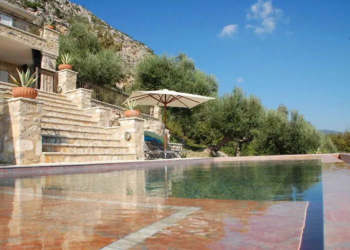 Old Olive House Tatil Evi Zaharo