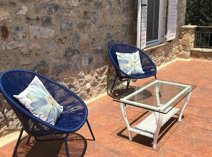 Old Olive House Tatil Evi Zaharo