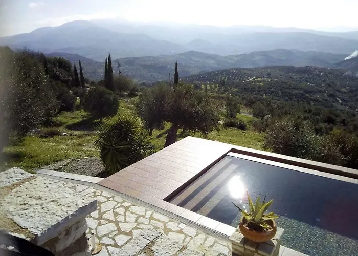 Old Olive House Tatil Evi Zaharo